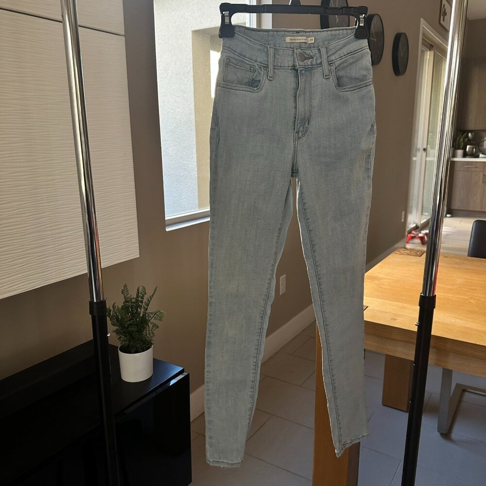 Levi's - 721 High-rise skinny jeans, light wash, W26 L30